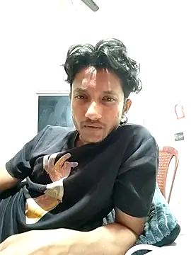 Snapshot of Indiandaddy11 chatting on 02.18.25 Indiandaddy11 online show from 02.18.25