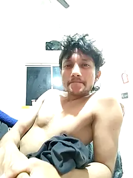 Snapshot of Indiandaddy11 chatting on 02.18.25 Indiandaddy11 online show from 02.18.25