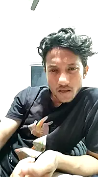 Snapshot of Indiandaddy11 chatting on 02.19.25 Indiandaddy11 online show from 02.19.25