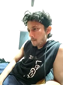 Snapshot of Indiandaddy11 chatting on 02.20.25 Indiandaddy11 online show from 02.20.25