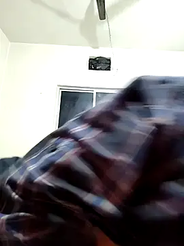 Snapshot of Indiandaddy11 chatting on 02.22.25 Indiandaddy11 online show from 02.22.25