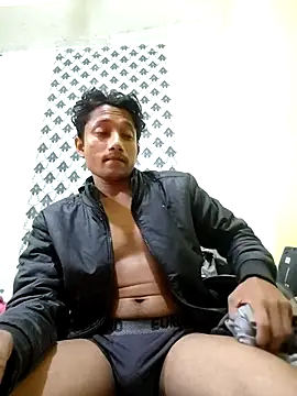 Snapshot of Indiandaddy11 chatting on 12.16.25 Indiandaddy11 online show from 12.16.25