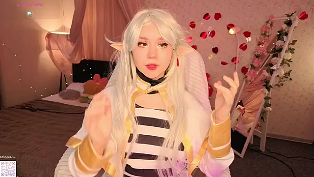 lilly Cherry  online show from 05.02.26