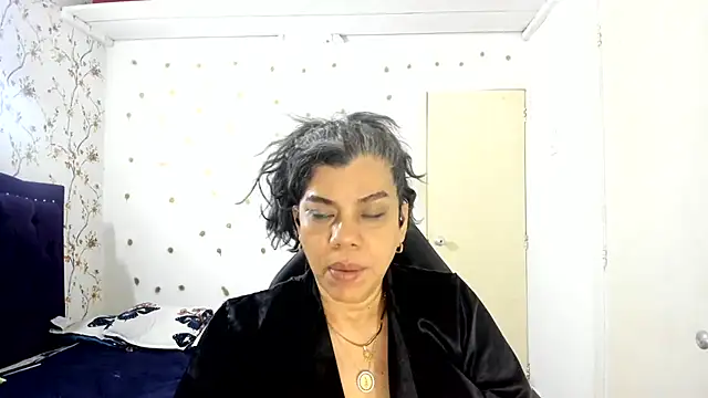 vikyadams online show from 06.25.26