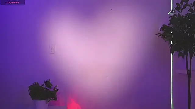 catalina  lovers online show from 02.13.26