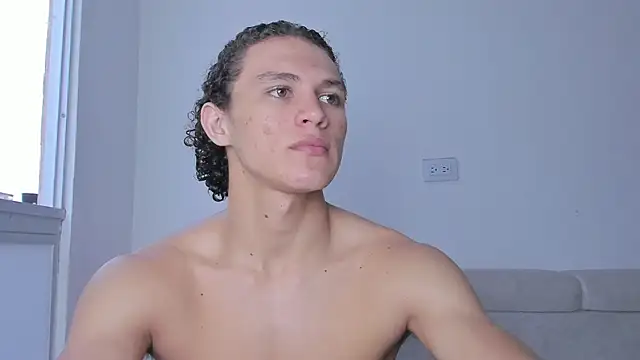 laurent nova online show from 02.19.25