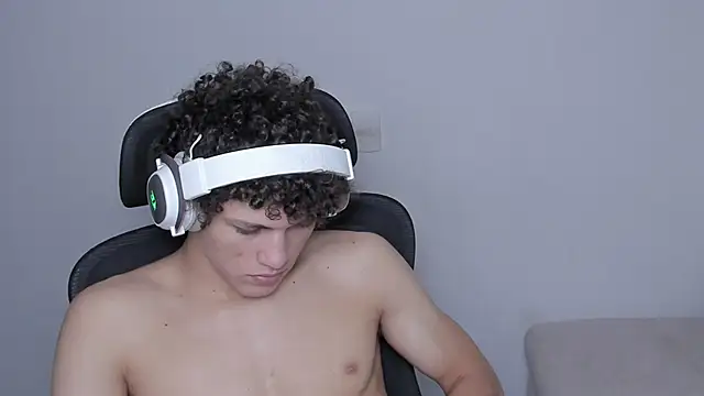 laurent nova online show from 10.11.25