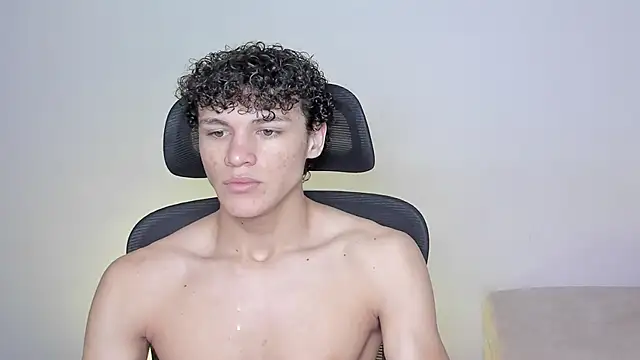 laurent nova online show from 10.14.25