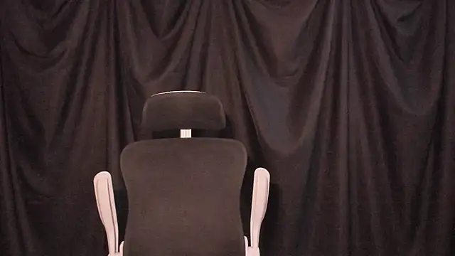laurent nova online show from 07.28.26