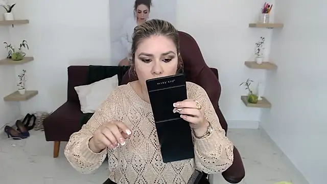 Snapshot of zehra_sanem chatting on 06.21.26 zehra sanem online show from 06.21.26