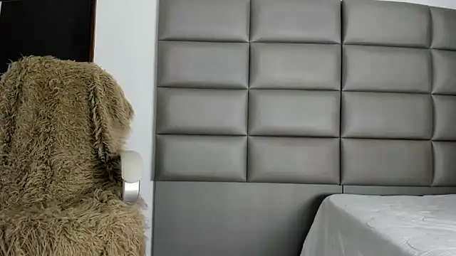 dereksmith2 online show from 02.21.25