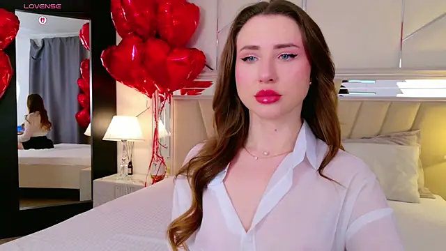 Snapshot of Jullia_Carter chatting on 02.16.26 Jullia Carter online show from 02.16.26