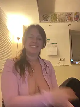 Countesss online show from 12.24.24