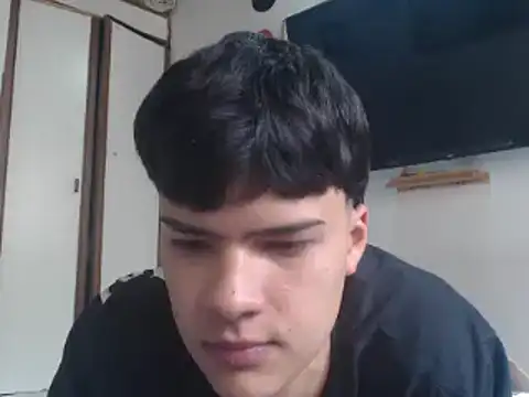 Snapshot of masterdaniel88 chatting on 03.04.25 masterdaniel88 online show from 03.04.25