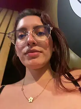 VioletPearson online show from 03.11.25