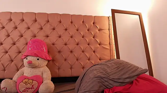 xanna sweet online show from 12.12.24