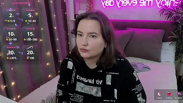 FeralPeach online show from 11.07.25