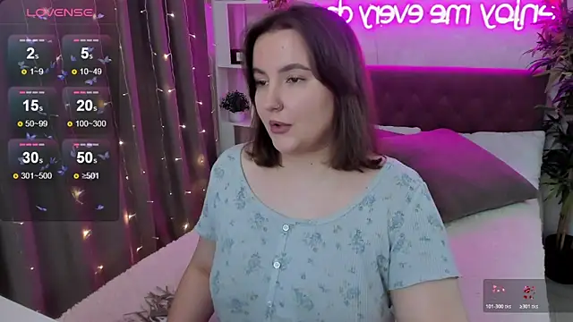 FeralPeach online show from 11.09.25