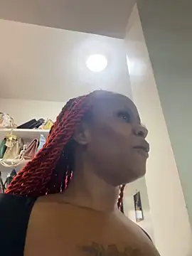 Snapshot of Rose_berry chatting on 06.22.26 Rose berry online show from 06.22.26
