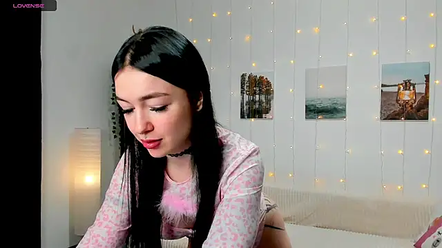 Magic Allie online show from 03.11.25