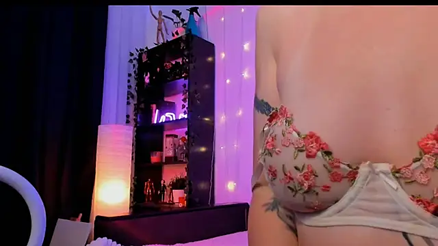 Magic Allie online show from 11.14.25