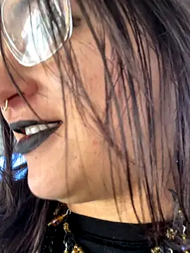 SafeinouterSpace online show from 12.21.25