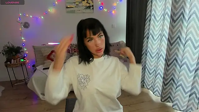 Snapshot of Marakuia054 chatting on 02.11.25 Marakuia054 online show from 02.11.25