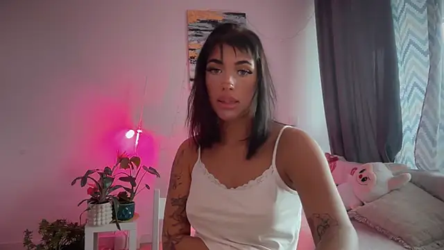 Snapshot of Marakuia054 chatting on 10.06.25 Marakuia054 online show from 10.06.25