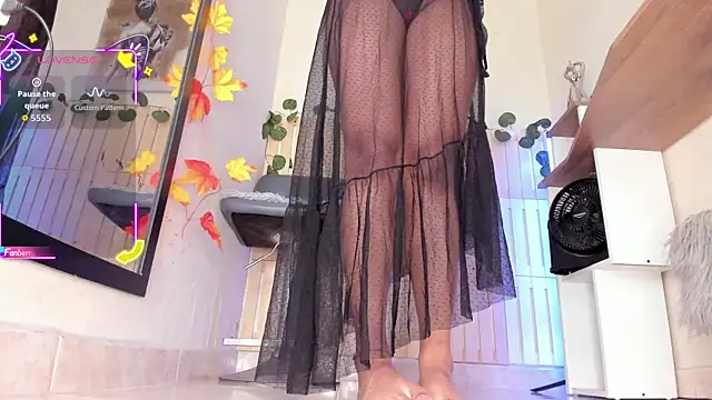 Snapshot of thais_dreams chatting on 03.18.26 thais dreams online show from 03.18.26