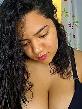 Watagatapitusberry1 online show from 11.20.25