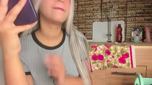 Snapshot of Jessicahot_vip chatting on 12.23.24 Jessicahot vip online show from 12.23.24