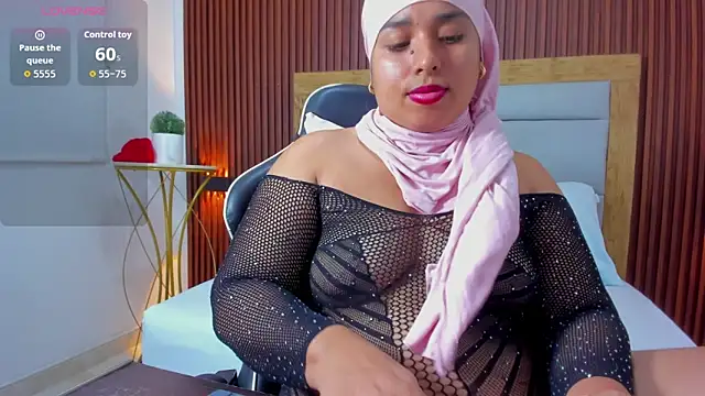 Snapshot of hurrem_had chatting on 10.15.25 hurrem had online show from 10.15.25