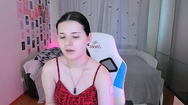 Vanessa Verona online show from 03.10.25