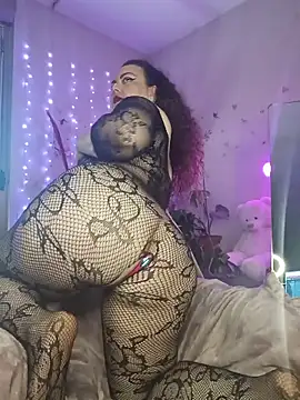 peachgirlmartyna online show from 06.16.26