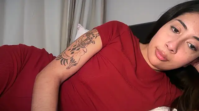 Snapshot of LorenaAnderson chatting on 02.15.26 LorenaAnderson online show from 02.15.26