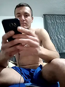 mayk18cm online show from 12.04.24