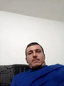 mayk18cm online show from 12.08.24