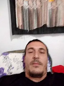 mayk18cm online show from 10.24.25