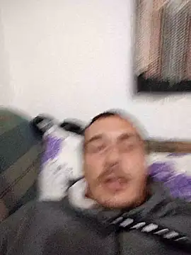 mayk18cm online show from 10.27.25