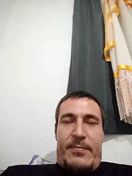 mayk18cm online show from 11.04.25