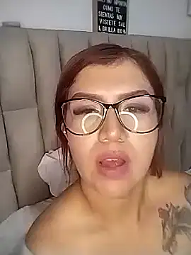 AriaRusso online show from 12.22.24