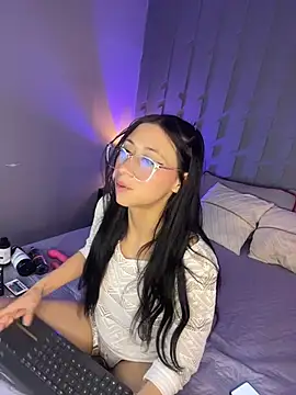 Snapshot of DeepAnalAddict chatting on 12.14.25 DeepAnalAddict online show from 12.14.25