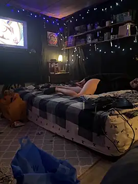 Snapshot of spundaddylive chatting on 11.04.25 spundaddylive online show from 11.04.25