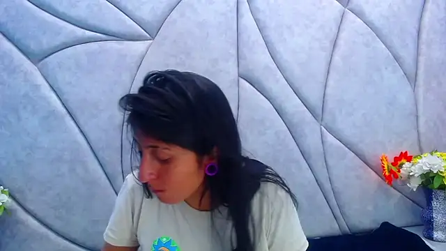 Cameron cutte online show from 02.02.25