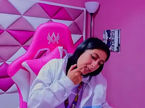 Cameron cutte online show from 09.10.25