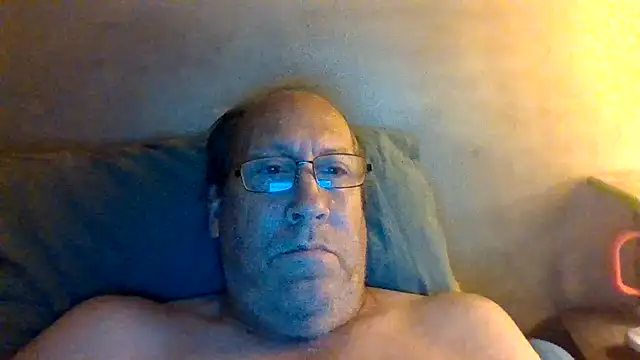 hornyrich69 online show from 04.28.26