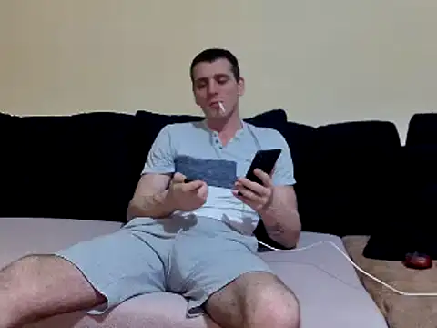 Snapshot of Aian09 chatting on 12.18.24 Aian09 online show from 12.18.24