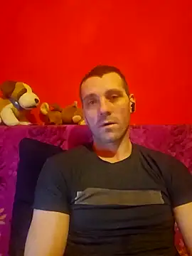 Snapshot of Aian09 chatting on 02.12.25 Aian09 online show from 02.12.25