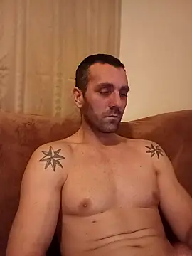 Snapshot of Aian09 chatting on 01.12.26 Aian09 online show from 01.12.26