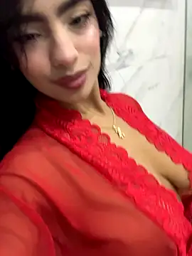 IzzyWild online show from 10.01.25